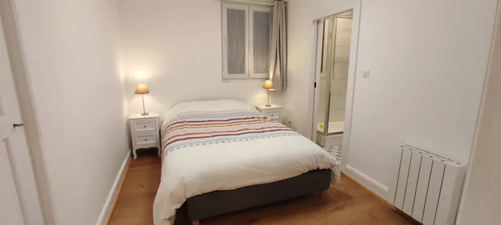 Chambre de La Jouvence avec lit double